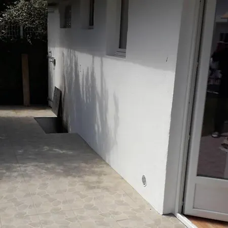 Studio.hamam.jardin.piscine.wifi.fibre.calme Appartement Castres (Tarn)